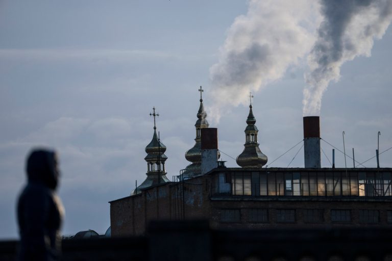 Ukraine claims Russian hackers foiled in bid to knock out power grid