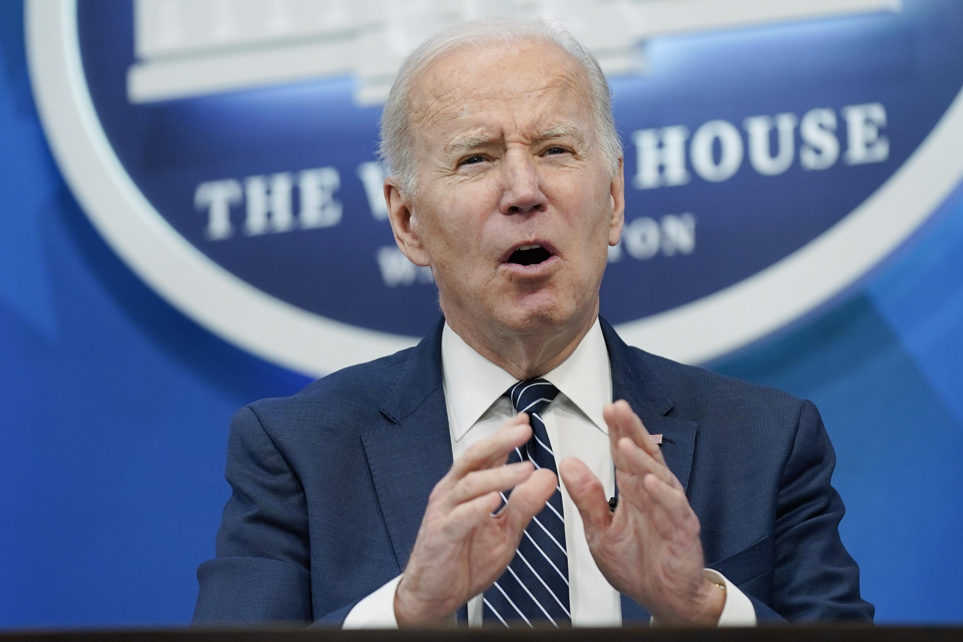 Biden’s uneven approach to moving past COVID-19