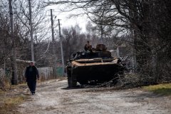 Pentagon: ‘Small numbers’ of Russian troops leaving Kyiv, ‘not a real withdrawal’