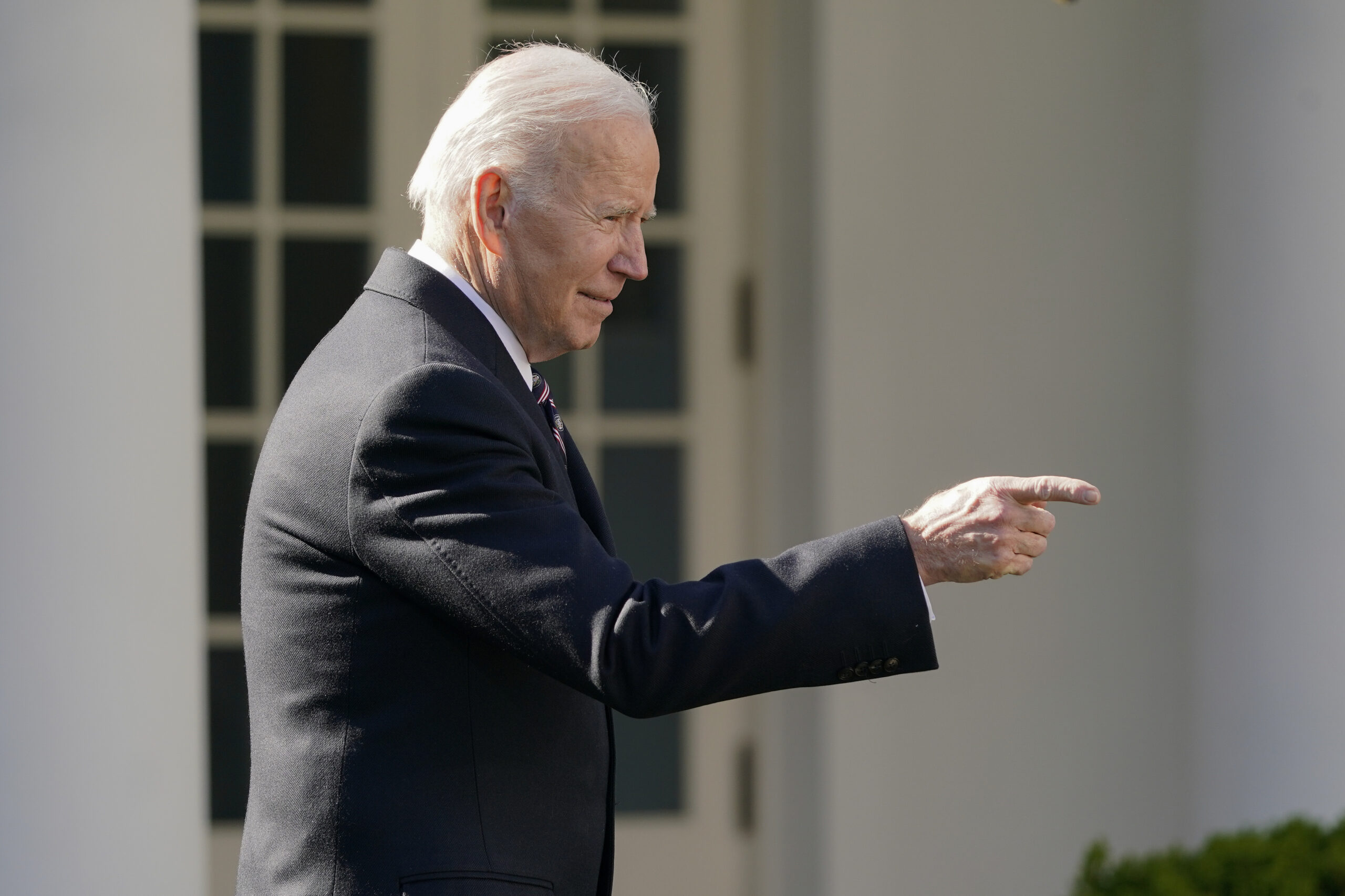 Biden to receive second COVID-19 booster shot