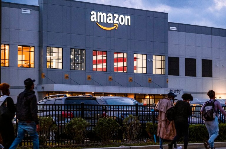 Amazon fails to overturn New York warehouse’s attempt to unionize
