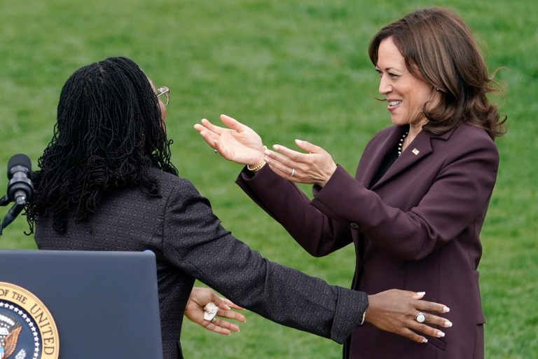 White House says Kamala Harris maskless because of ’emotional,’ ‘historic’ day