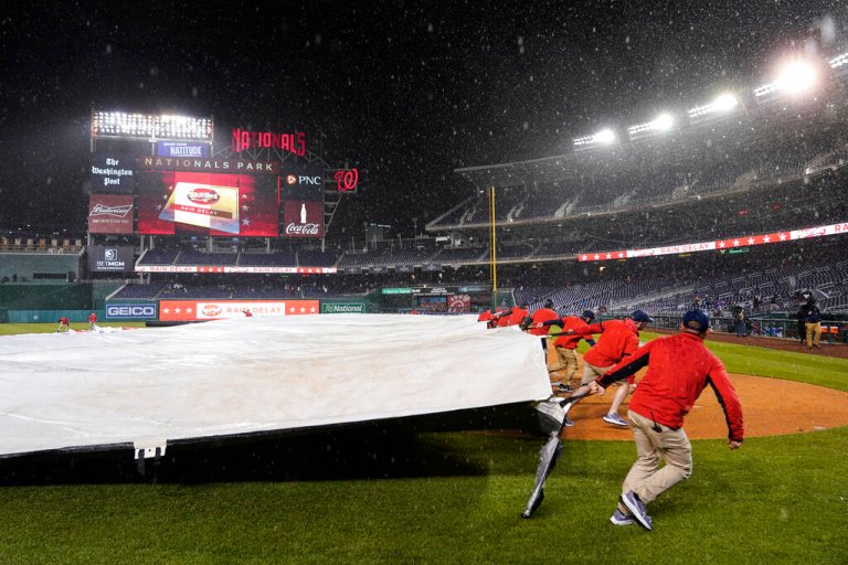 DC firefighter charged with assault, banned from Nationals Park
