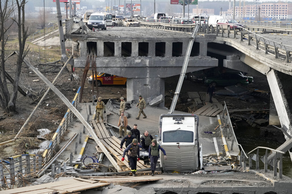 Ukraine braces for major Russian offensive in eastern part of country