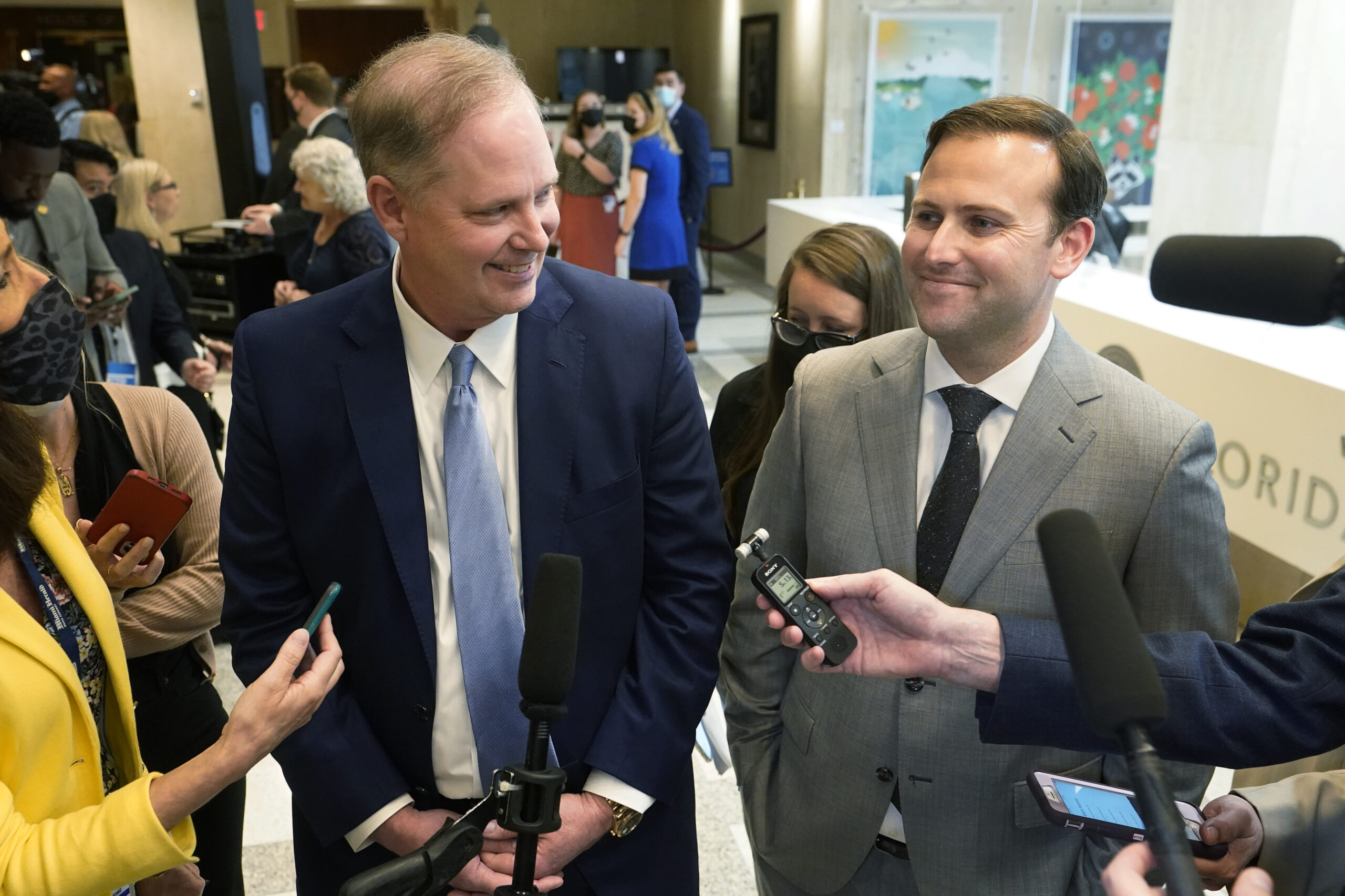 Democratic-fueled protest erupts, but Florida House passes new map anyway