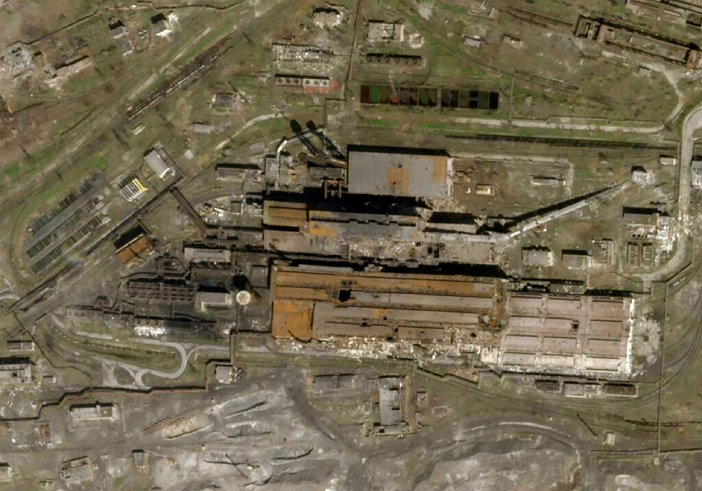 Operation planned to get civilians out of Mariupol steel plant, Ukraine says