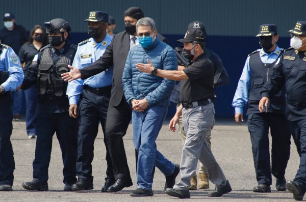 Former Honduran president to be charged with importing 500 tons of cocaine into US
