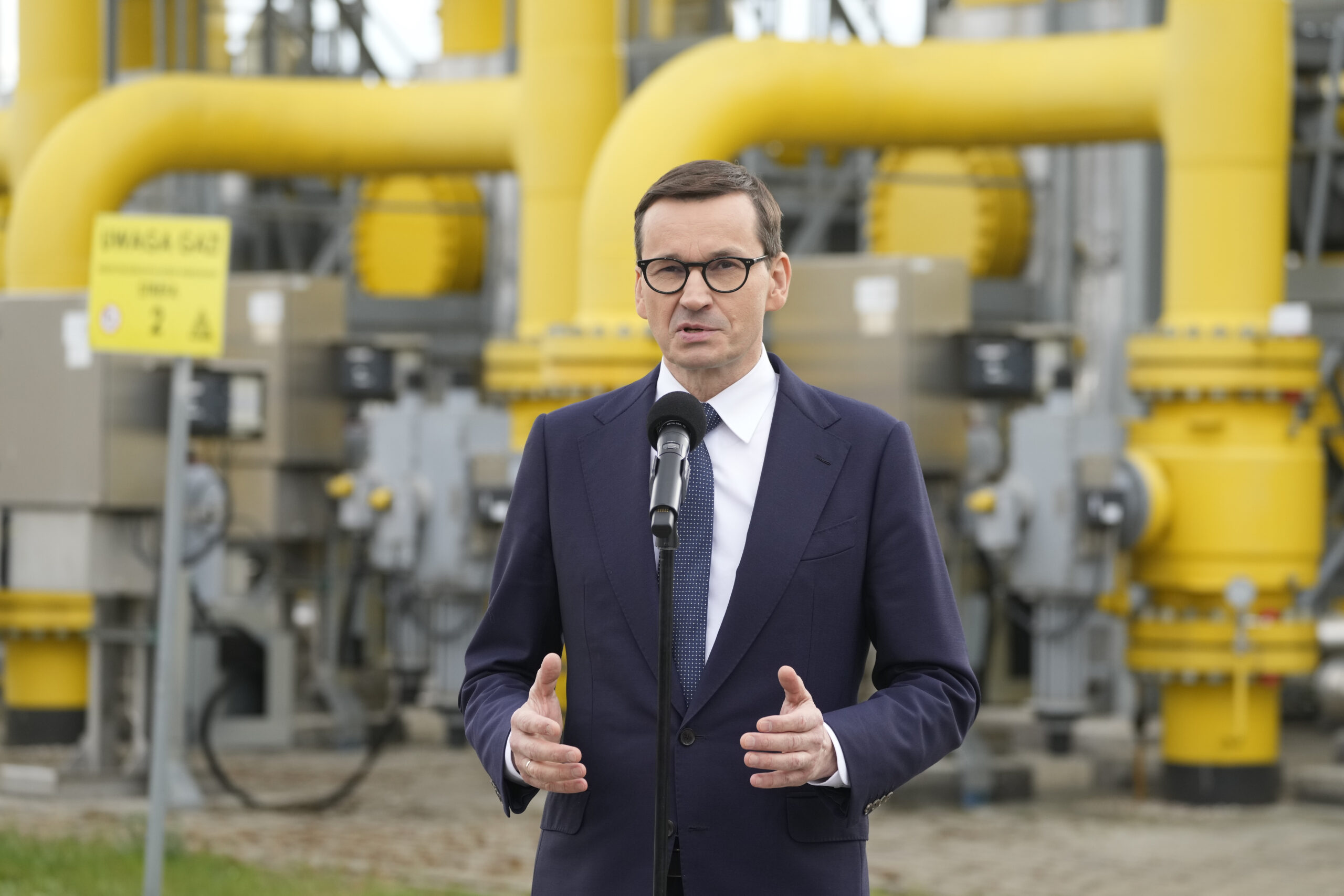 Russian shut-offs spark major escalation in energy war