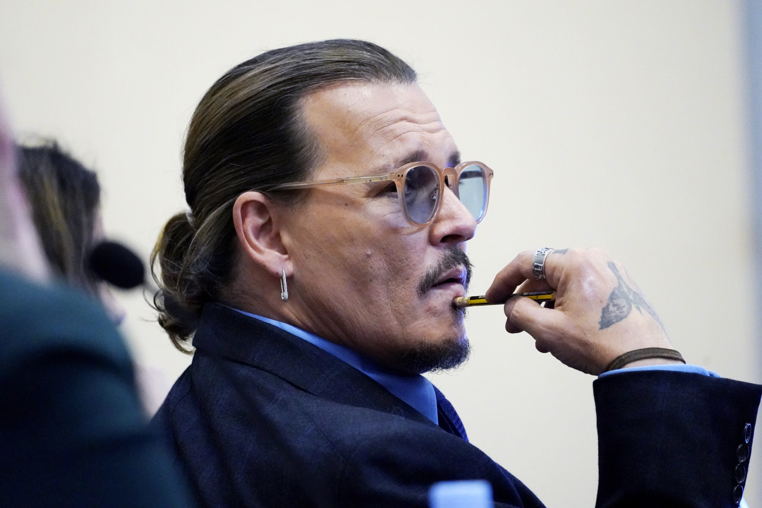 Johnny Depp renews seven-figure contract with Dior: Report