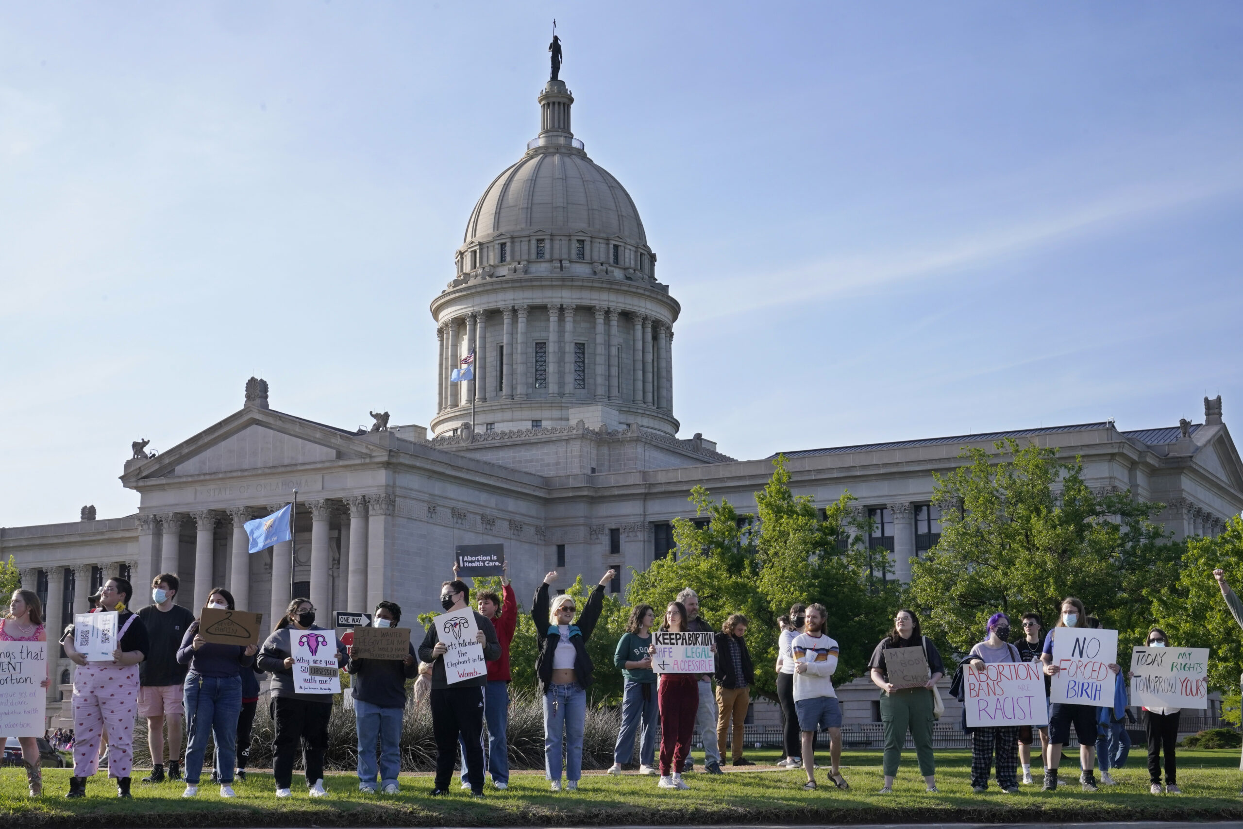 Oklahoma Supreme Court overturns two abortion bans