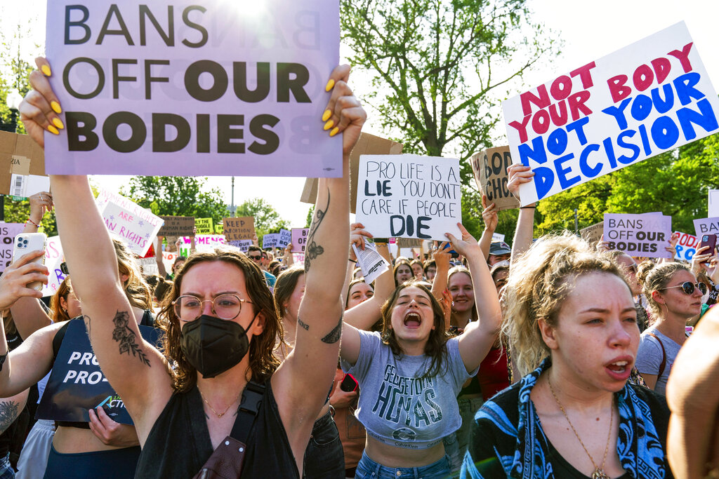 Abortion rights group doxxes Supreme Court justices, offers stipends for protests