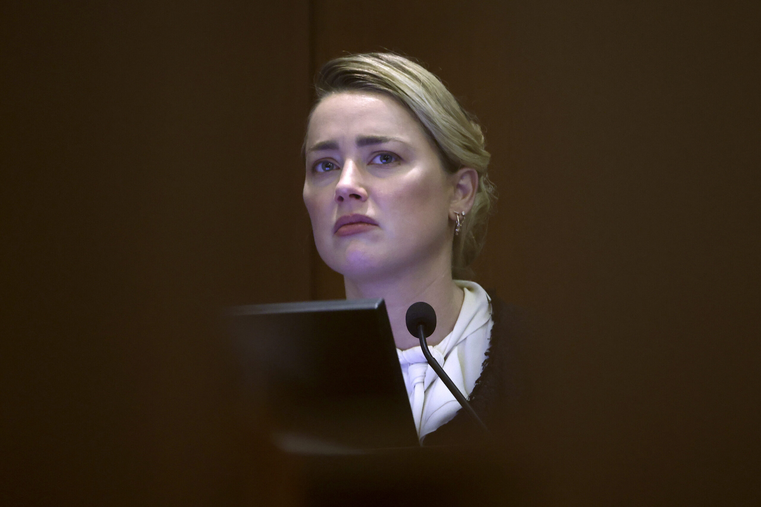 WATCH: Amber Heard testifies about the night Johnny Depp’s finger was severed