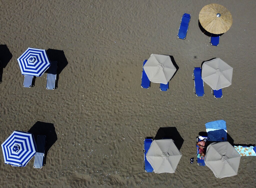 Three Americans identified after dying from unknown causes at Bahamas resort