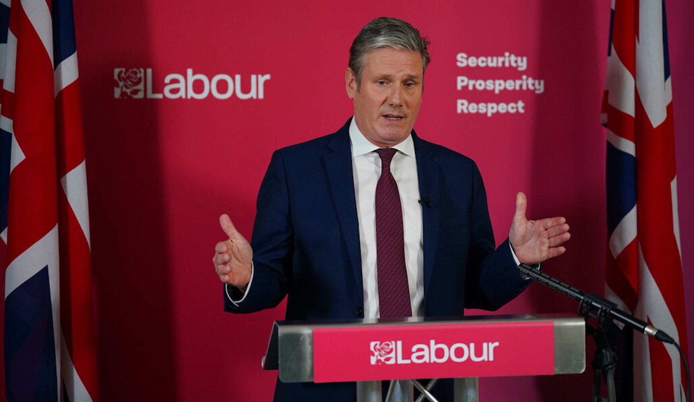 British opposition leader vows to resign if fined over lockdown rules