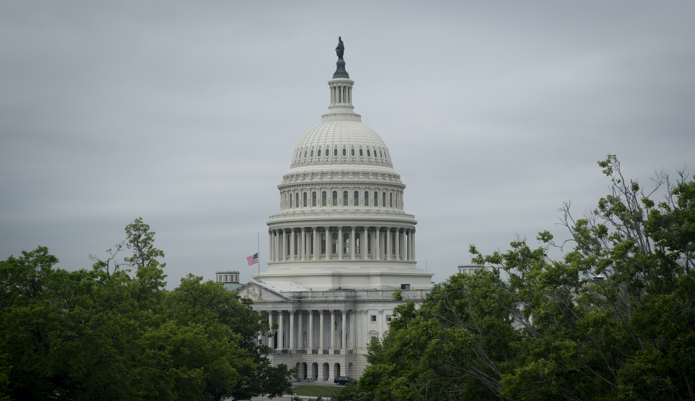 Senate votes to advance $40B Ukraine aid bill over Rand Paul’s objections