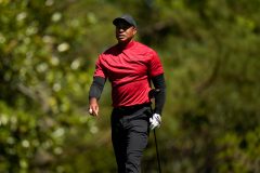 Tiger’s 2010 Masters red Sunday shirt bringing in big bids at auction