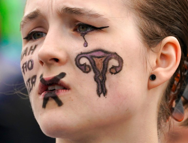 Liberal Media Scream: CNN pushes absurd white-blaming abortion conspiracy