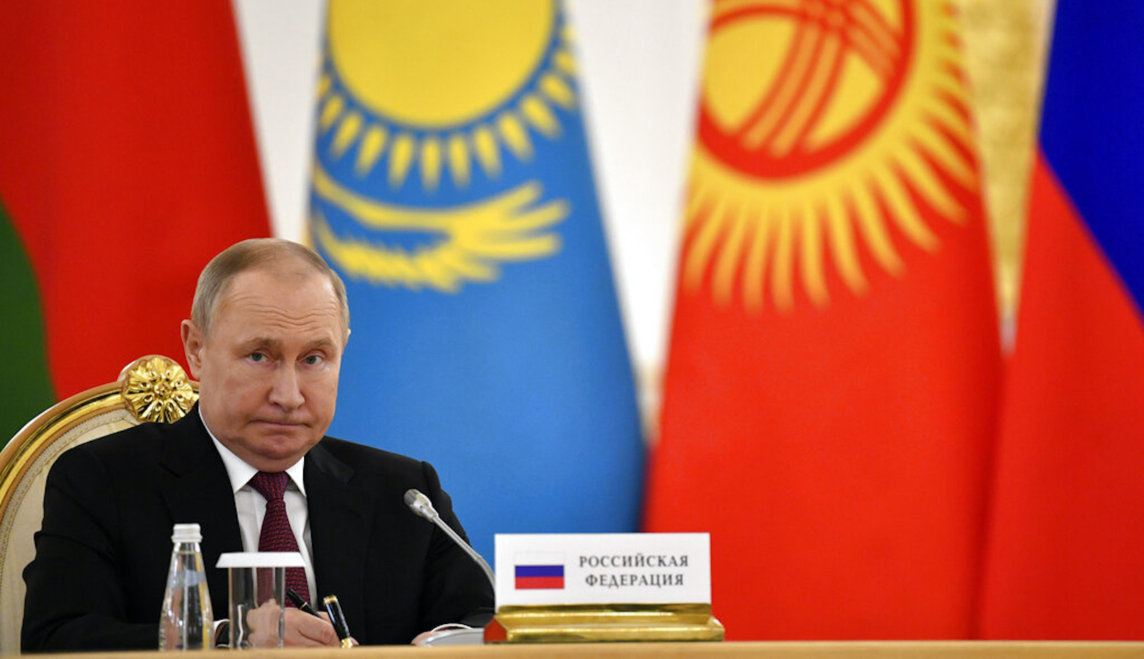 Putin firing military commanders who have ‘performed poorly’: UK