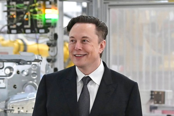 Musk rips Clinton tweet at center of Durham trial as ‘campaign hoax’