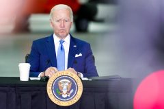 Biden signs $40 billion Ukraine aid package as Russia claims victory in Mariupol