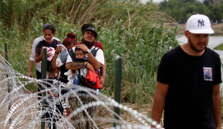 Biden’s options limited on Title 42 COVID-19 migration rule after court ruling