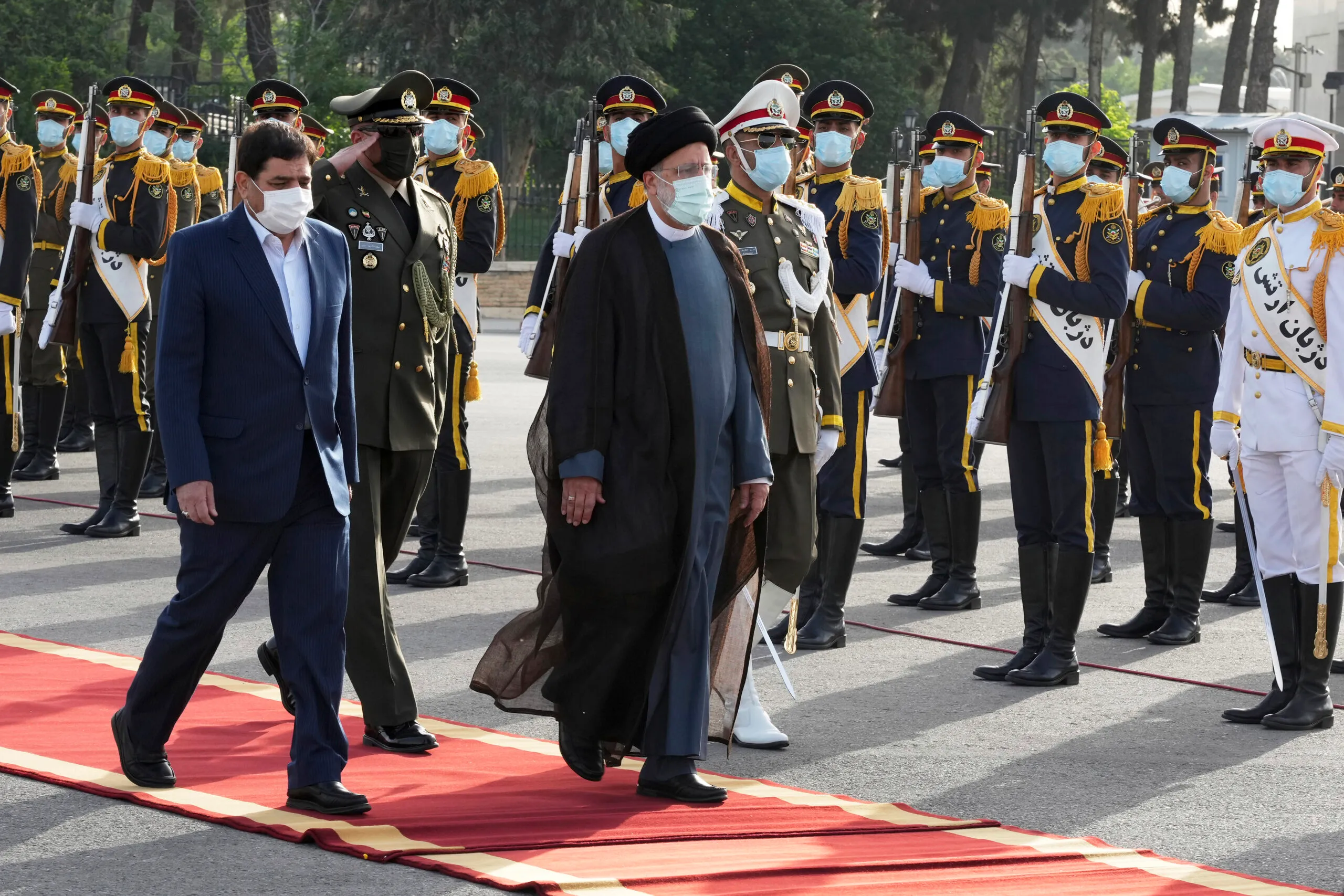 Iran vows to avenge death of Revolutionary Guard colonel shot dead
