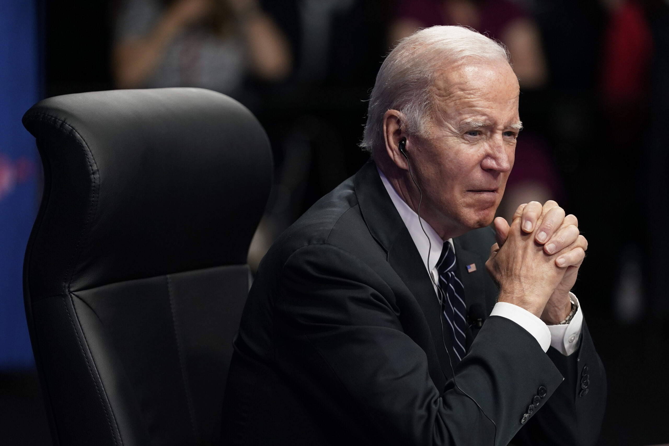 Biden keeps saying US will defend Taiwan — and White House keeps walking it back