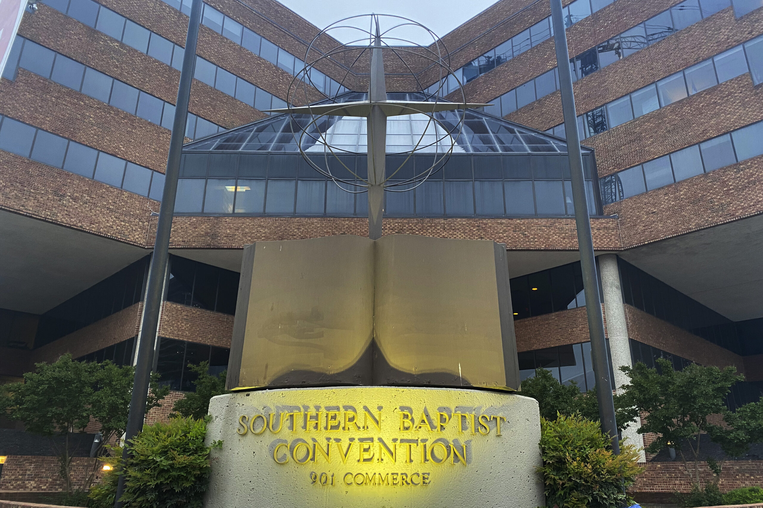 Southern Baptist leaders to release list of alleged sex abusers after accused cover-up
