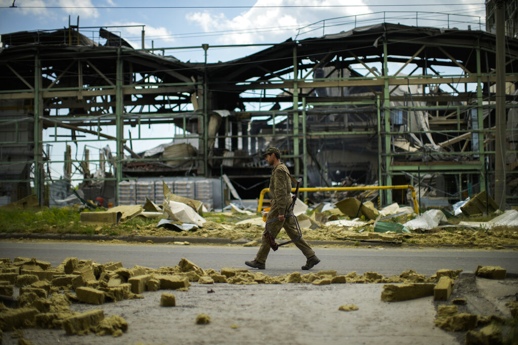 Ukrainians shelter under chemical plant that may hold dangerous material: Report
