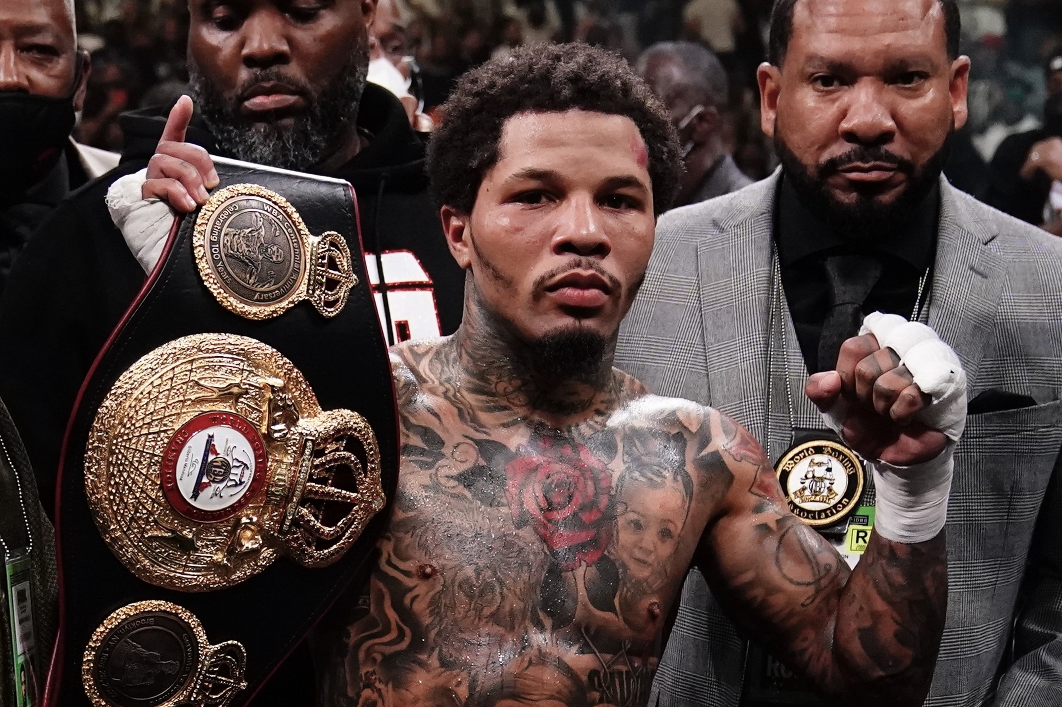 Boxing world champion arrested for domestic violence before headlining DC fight