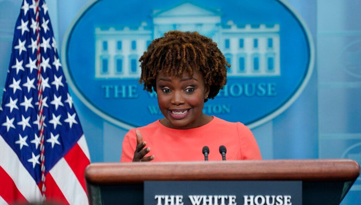 Biden does not support handgun ban, White House says