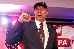 Trump-backed candidates stumble out of the gate, raising Democratic hopes for November