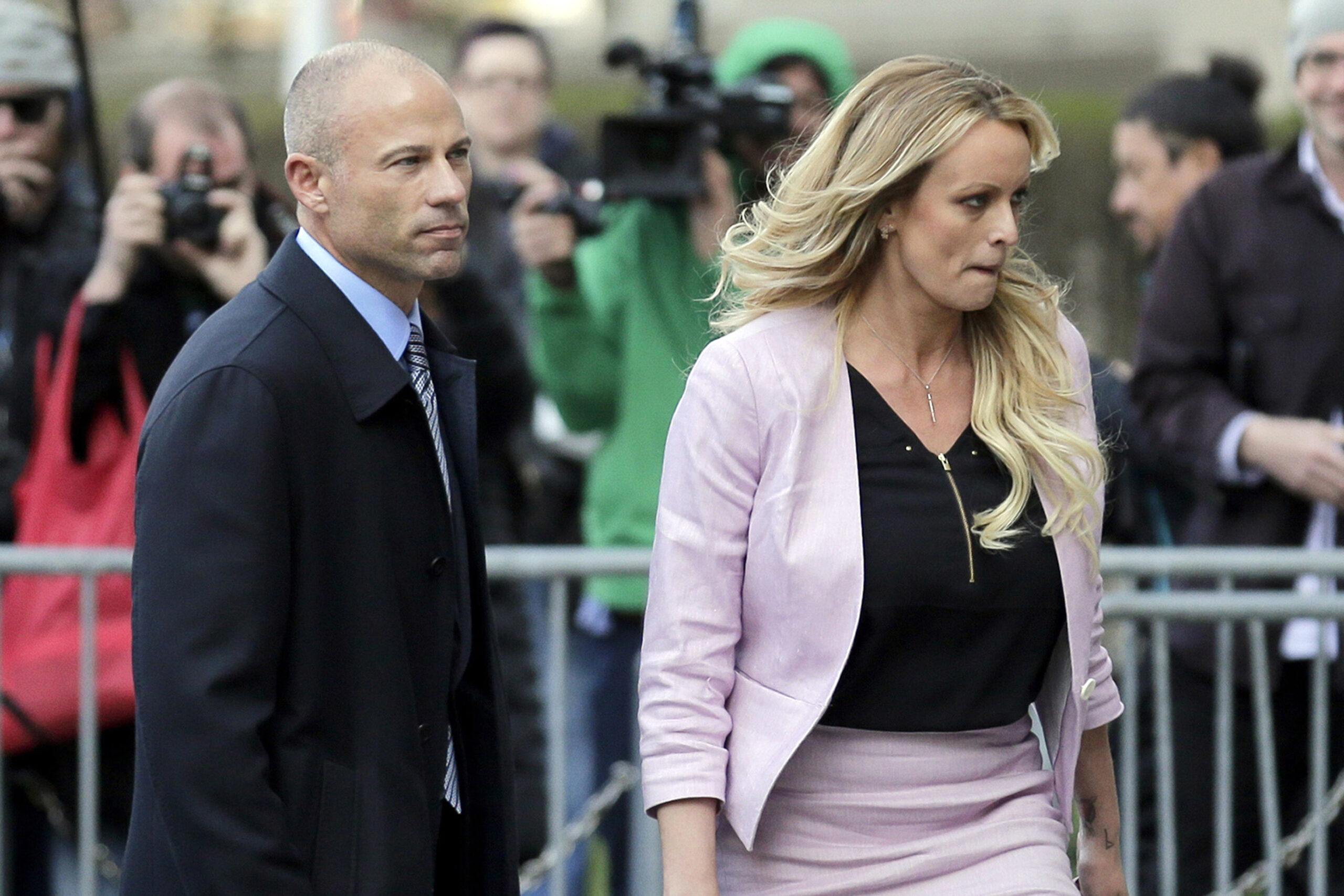 Ex-Stormy Daniels lawyer Michael Avenatti raises doubt about Trump indictment