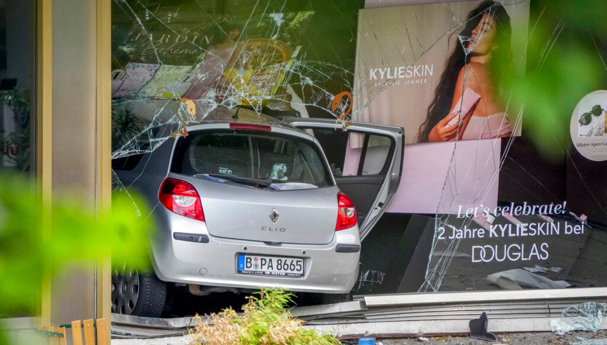 One dead and 30 injured after man drives car into crowd near Berlin church