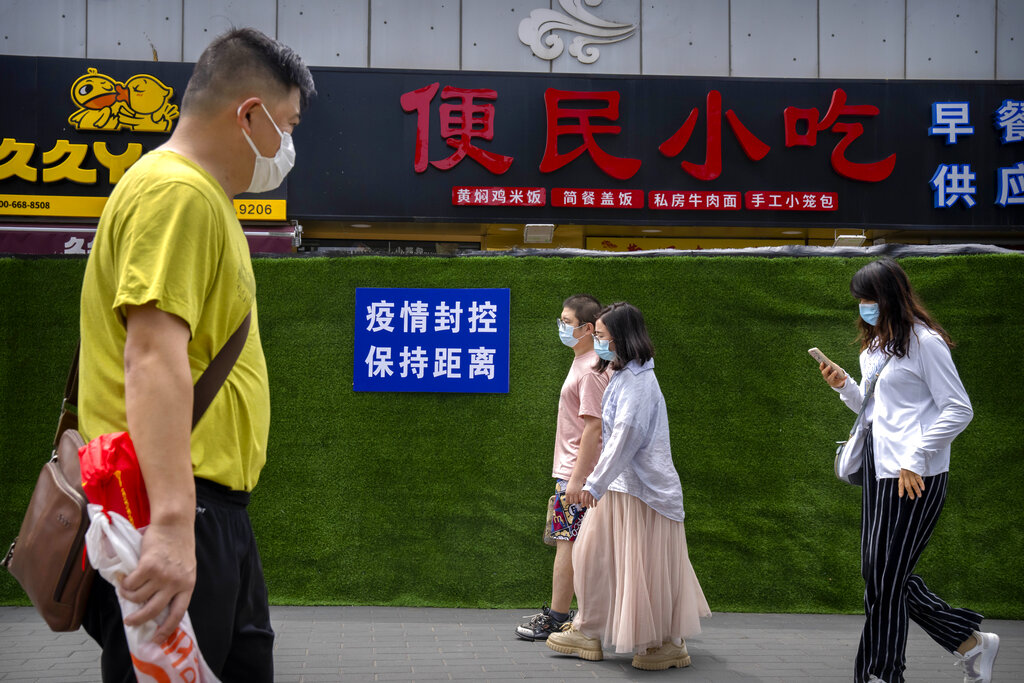 China sees economy growth grind to slowest rate since 2020 COVID-19 lockdowns