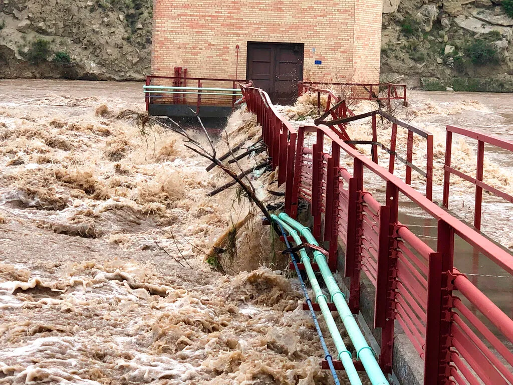 Yellowstone flood knocks out Montana town’s water treatment plant