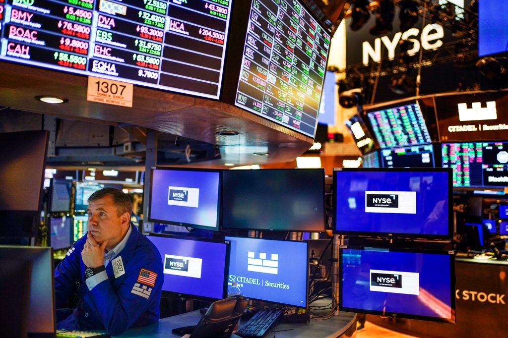 Investors shift strategies to cope with inflation