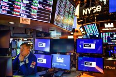 Investors shift strategies to cope with inflation