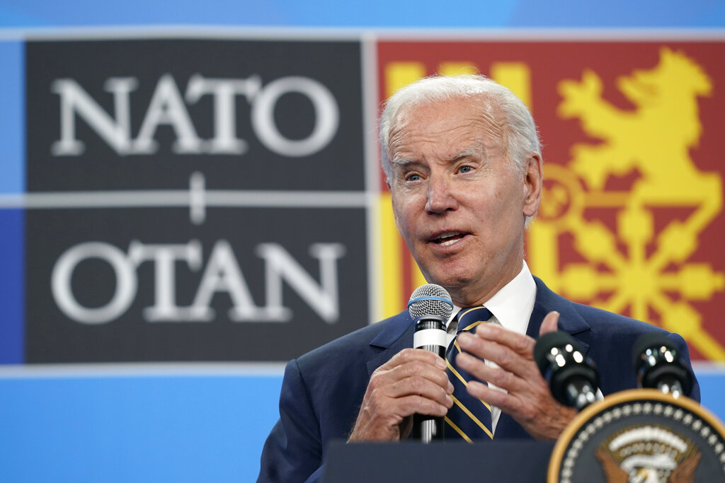 US unveils $820 million military package to Ukraine, with air defense systems