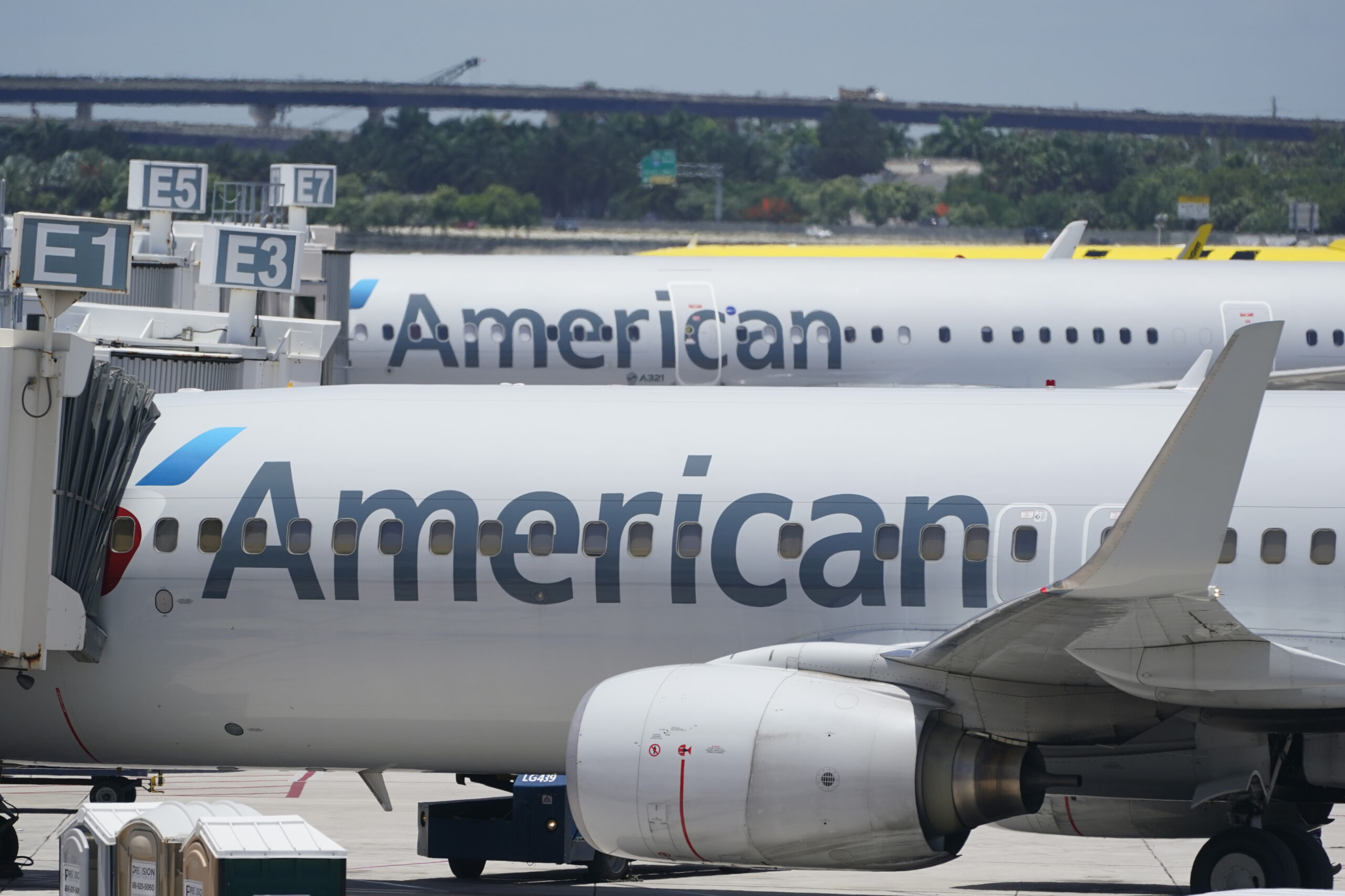 American Airlines passengers were left sobbing on hot planes for six hours