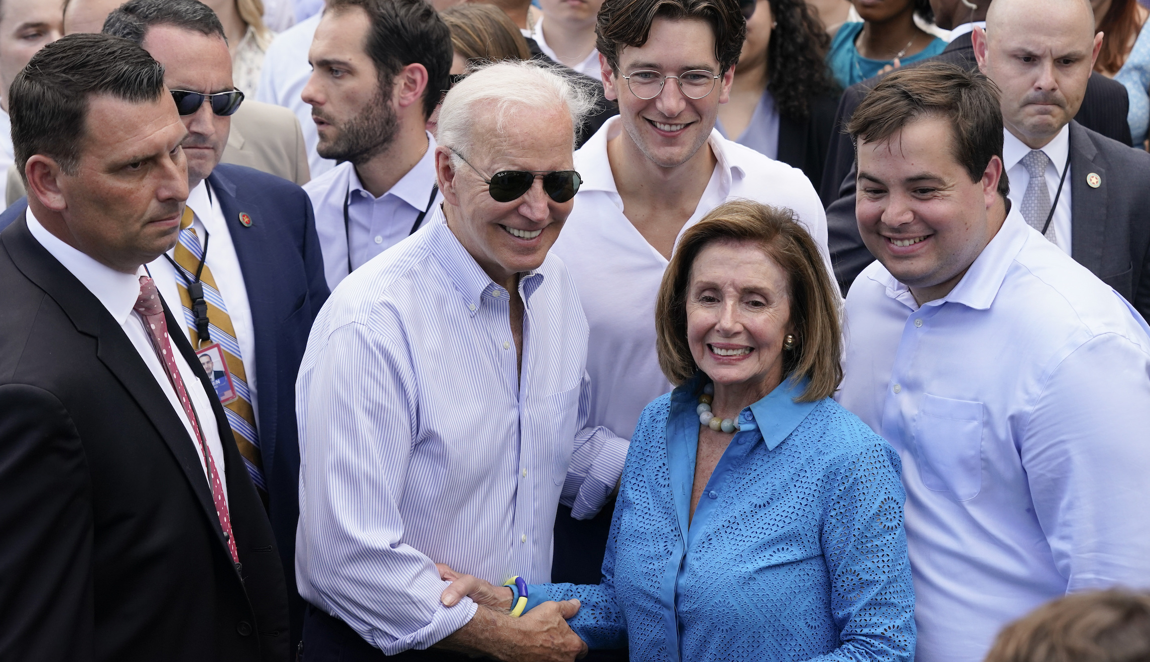 ‘I think of dignity’: Biden praises Pelosi upon her stepping down as speaker