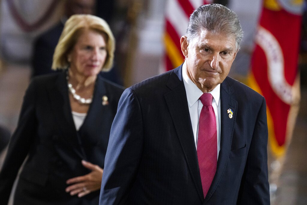 Despite Manchin, House Democrats hope for spending bill win before elections