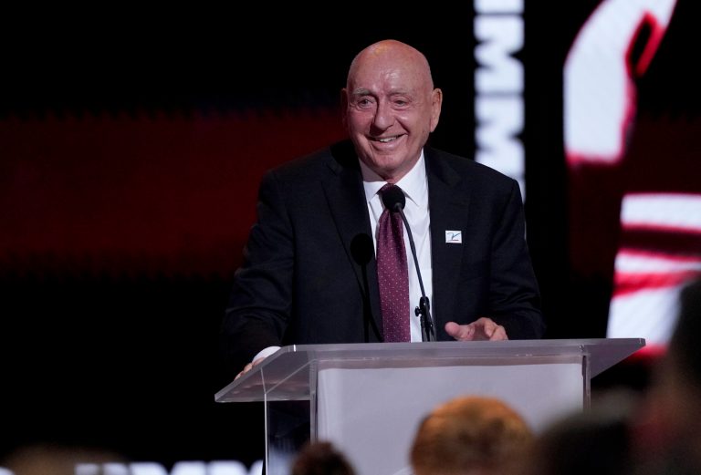 Iconic basketball broadcaster Dick Vitale reveals he has vocal cord cancer