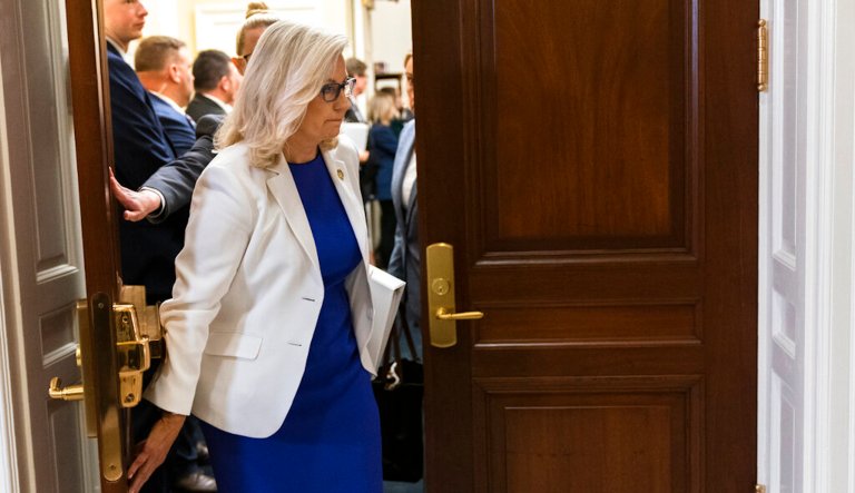 Liz Cheney says she’ll leave GOP if Trump is party’s 2024 nominee