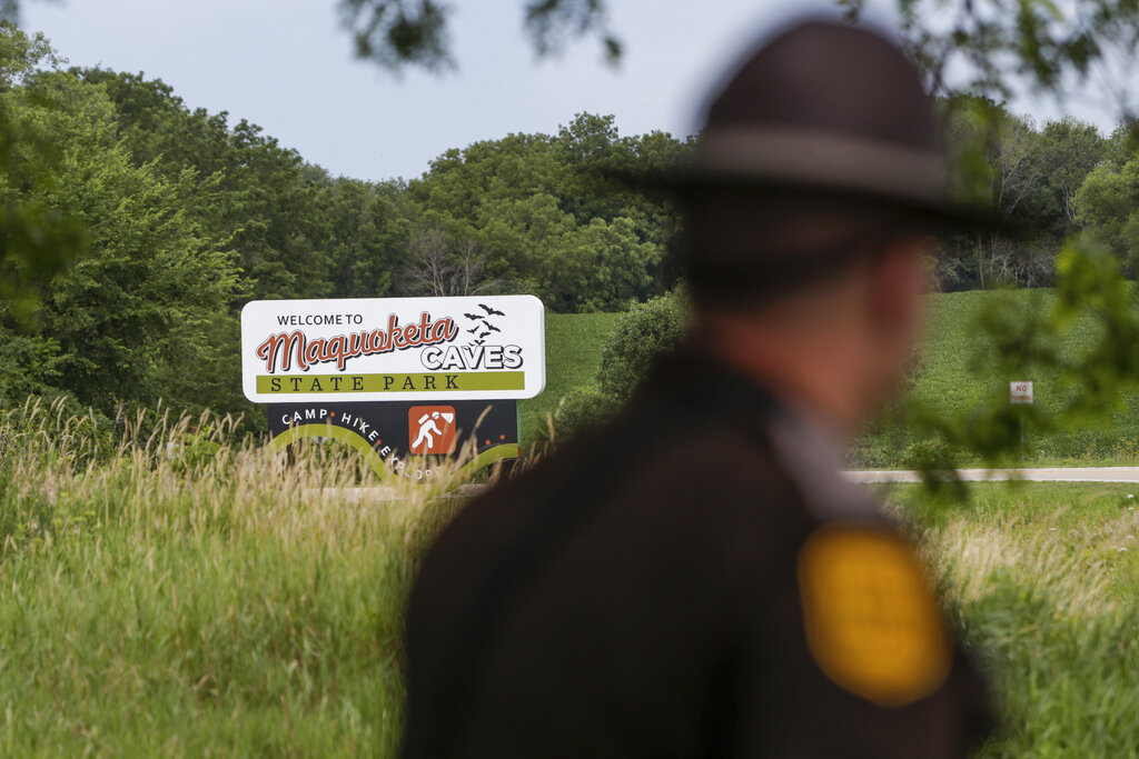 Four people found dead following shooting in Iowa