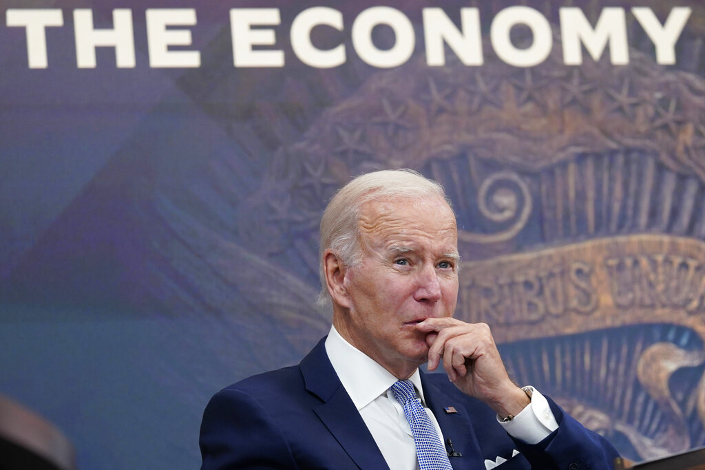 Biden, not Congress, gets brunt of economic blame