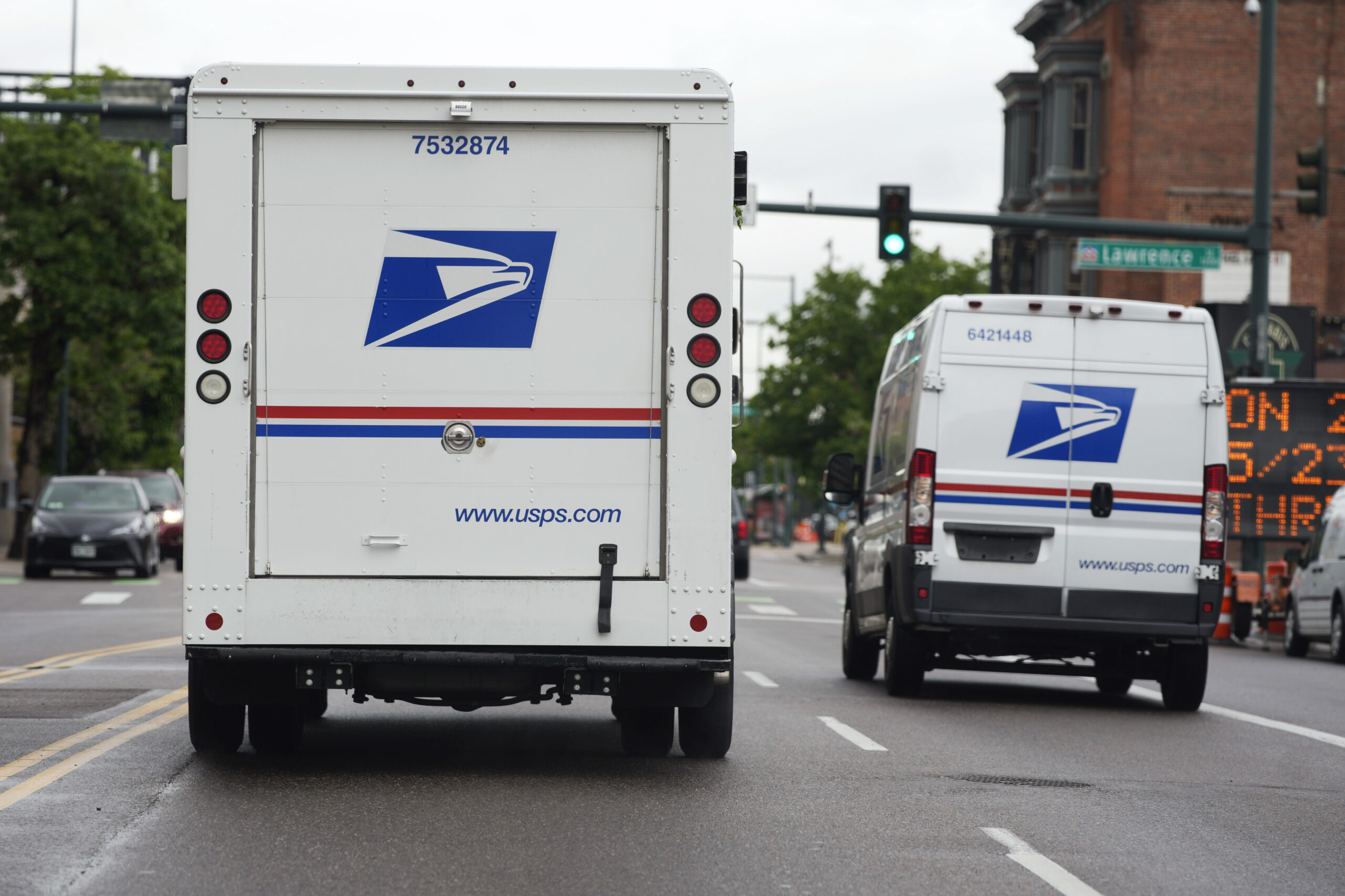 Roughly $1 million stolen from at least 460 postal workers in fraudulent website scheme