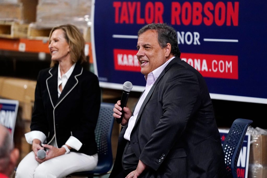 Chris Christie reveals he is considering 2024 bid