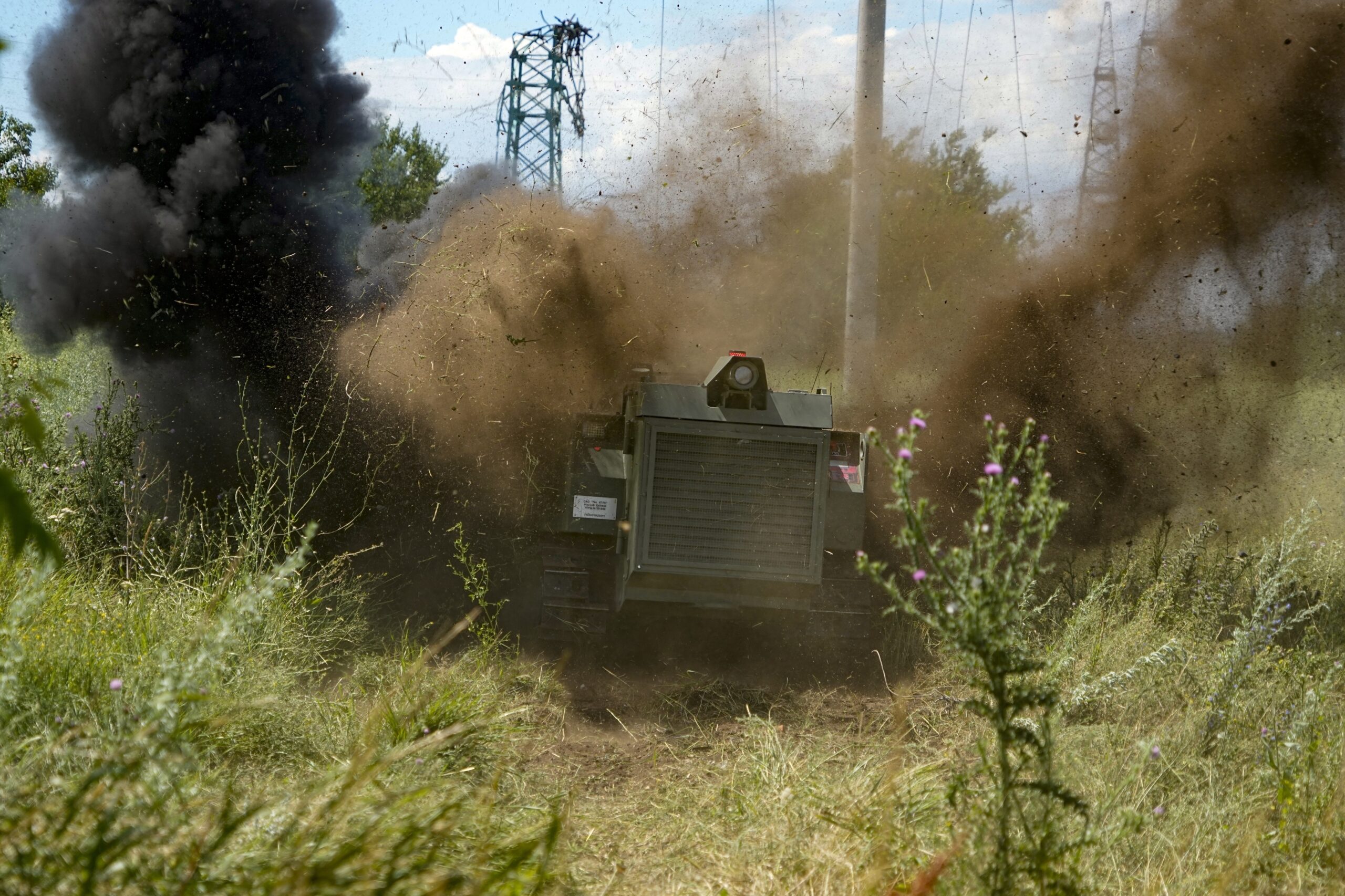 US approves $89 million to help Ukraine clear land mines