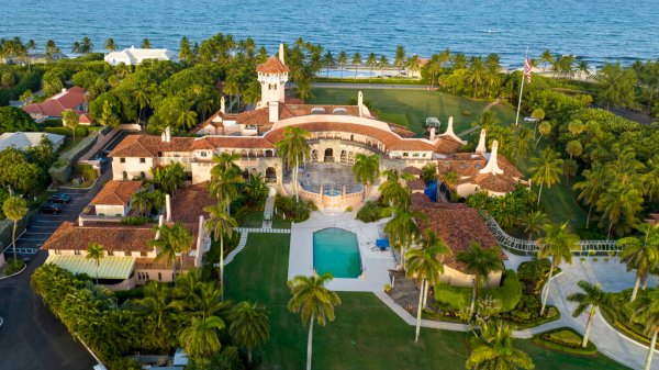 Trump had ‘highly classified’ docs sent to Mar-a-Lago despite being told to turn them over: Report